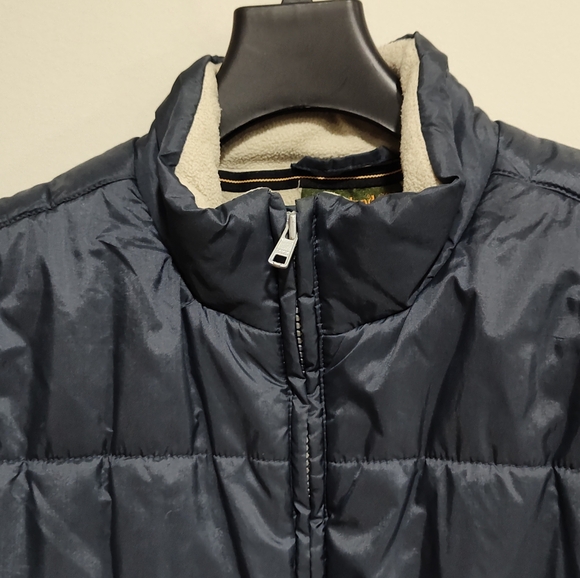 Timberland Men's Utility Puffer Vest, Blue, Pockets, Lined, Durable, Size L - Picture 3 of 8